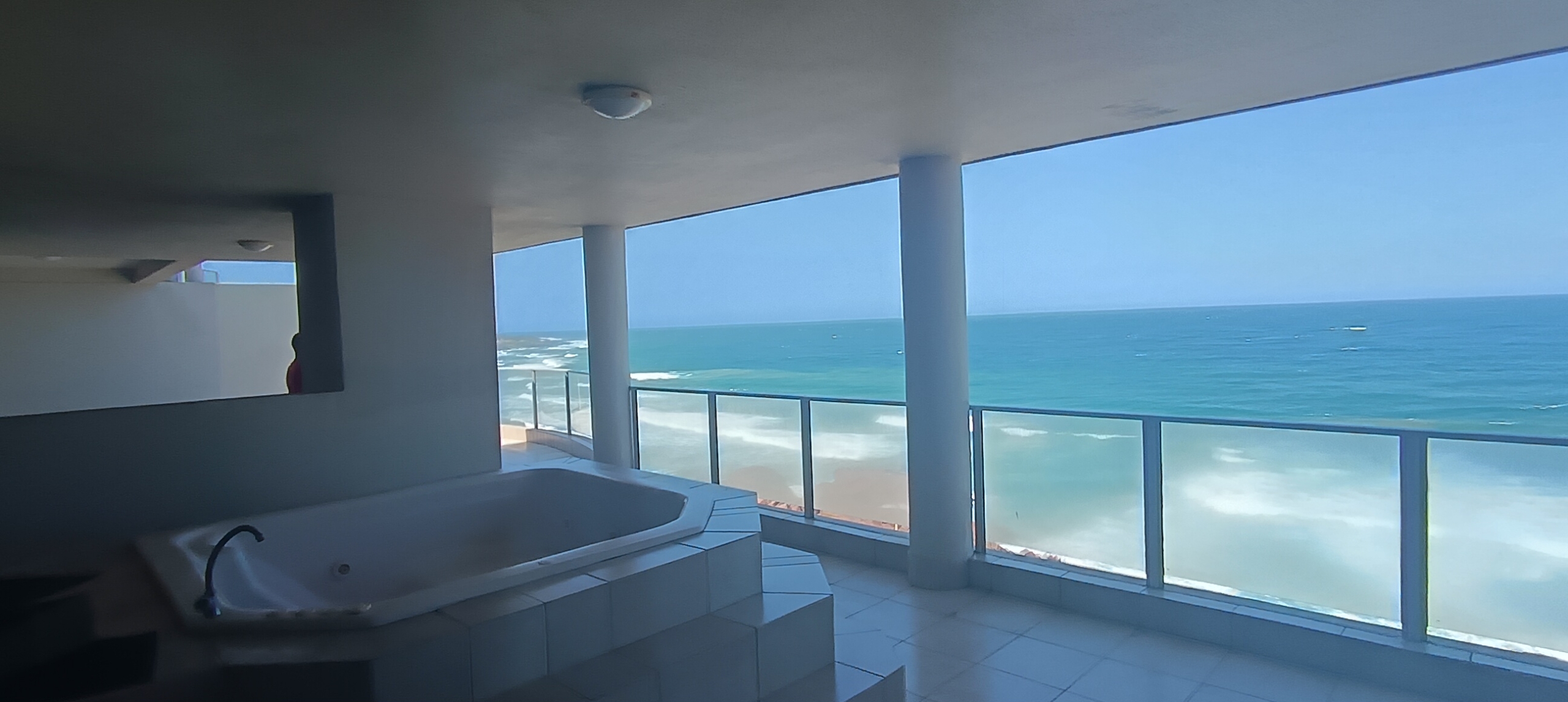 Ultra-Luxury Top-Floor Penthouse | Panoramic Indian Ocean Views