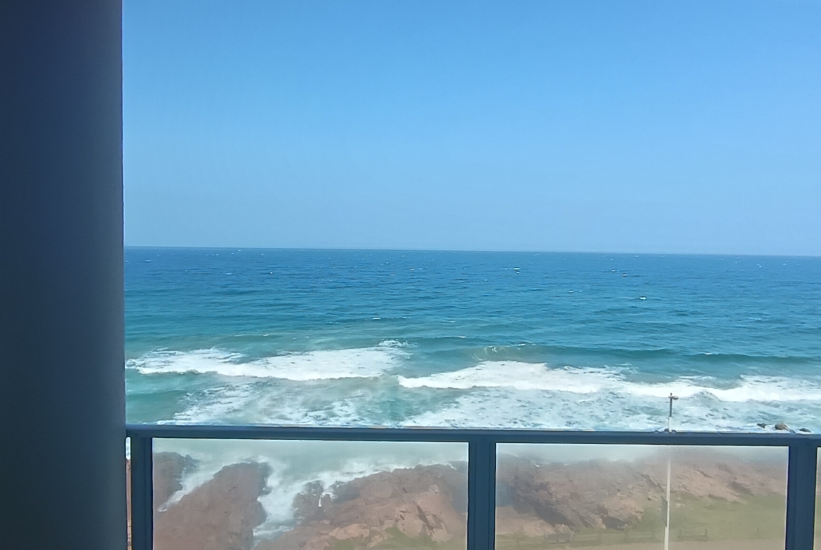 Ultra-Luxury Top-Floor Penthouse | Panoramic Indian Ocean Views
