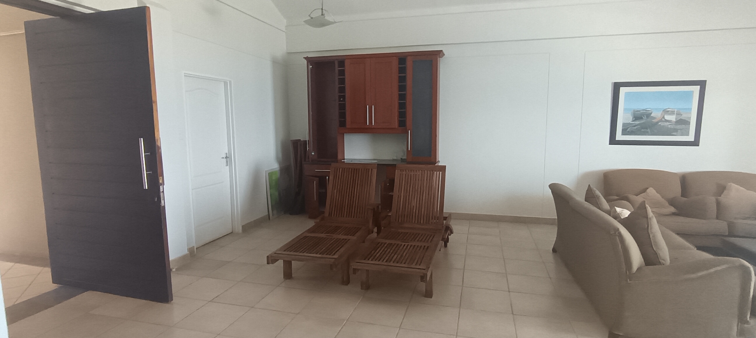 Ultra-Luxury Top-Floor Penthouse | Panoramic Indian Ocean Views