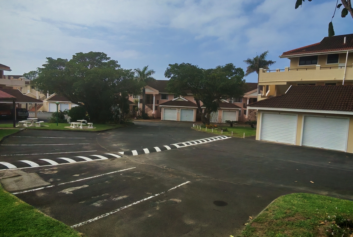 Coastal Elegance: Luxurious Living in Shelly Beach