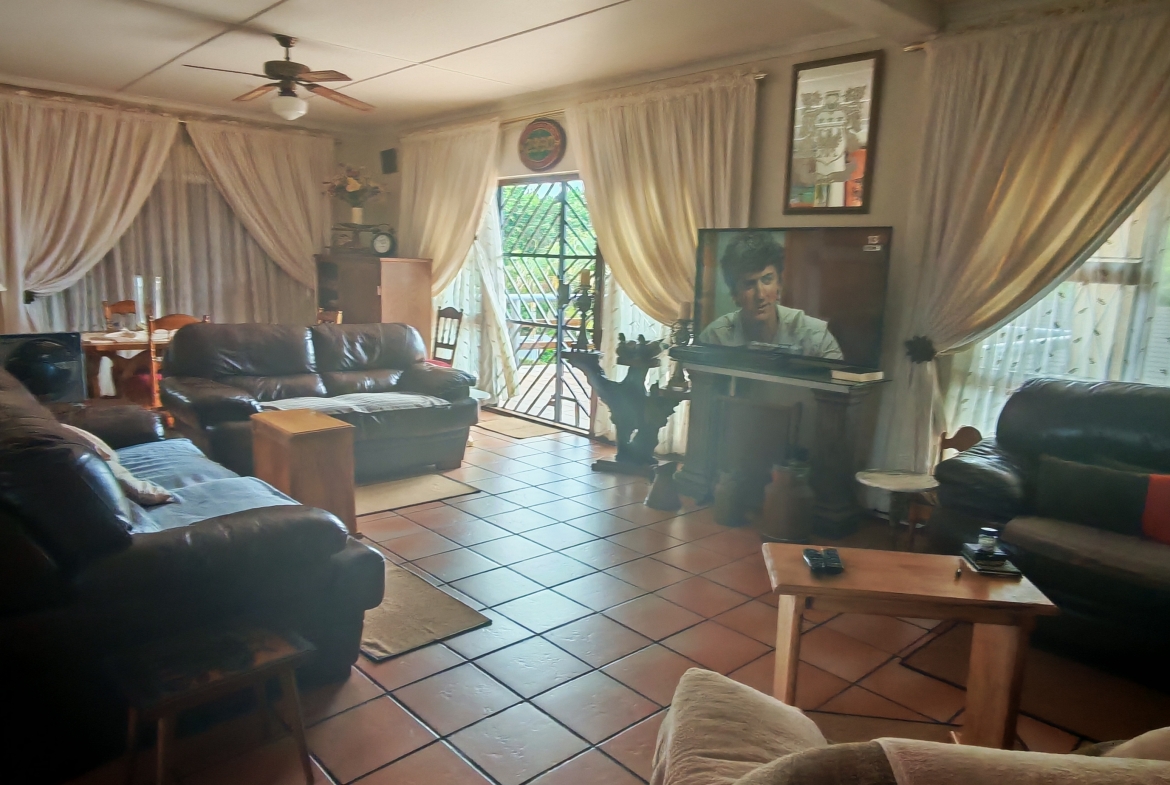 3 bedroom House In Maragate