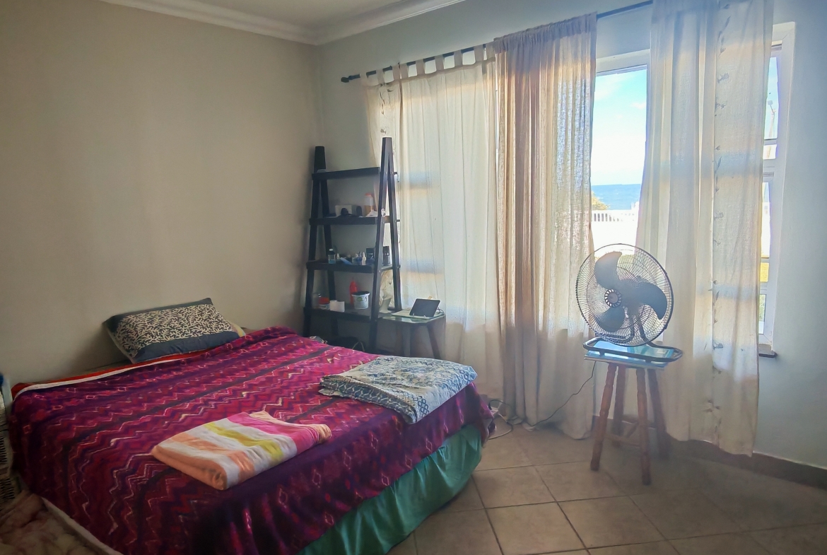 Luxury Home with distant seaview for sale in manaba