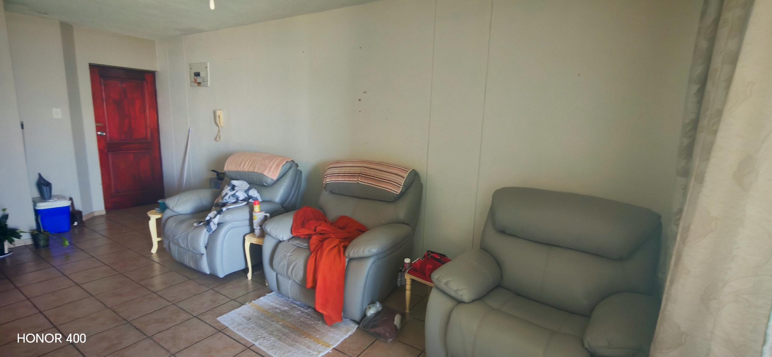 3-Bedroom Apartment with Breathtaking Sea Views in Margate