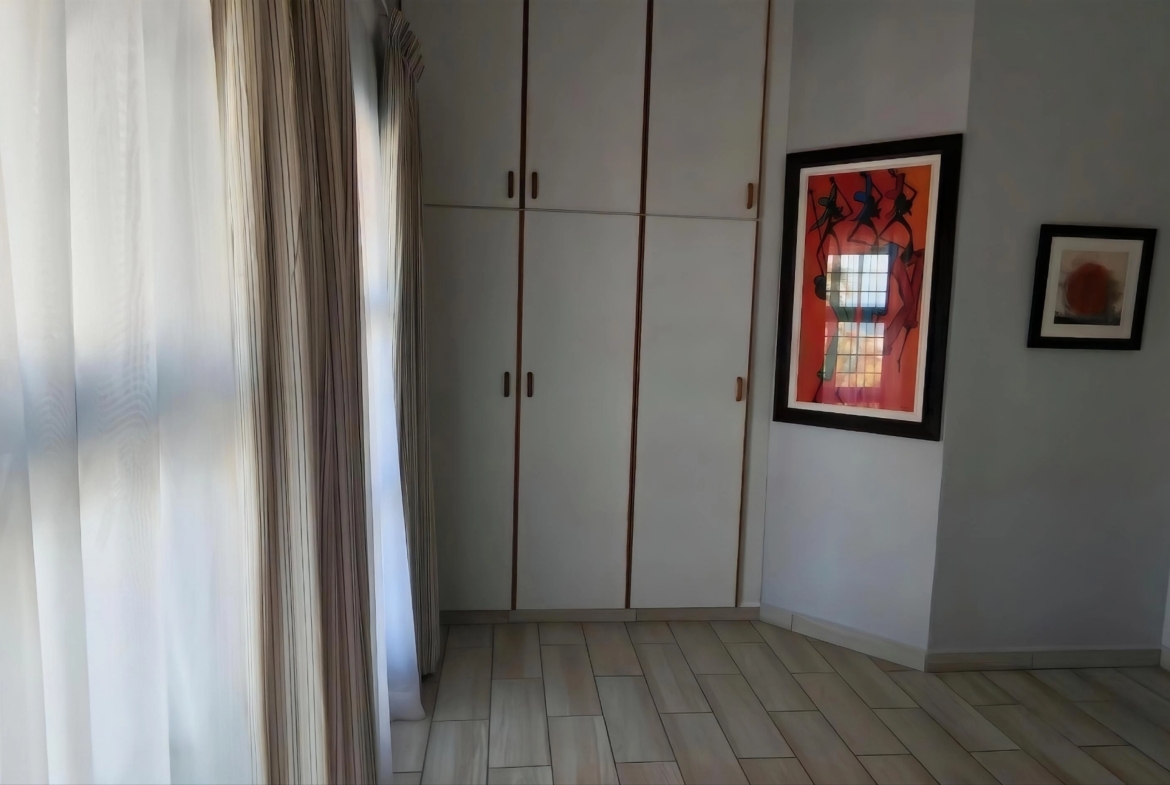 5 Bedroom Coastal Home for Sale | Manaba – Sea Views, Solar Power & Versatile Living