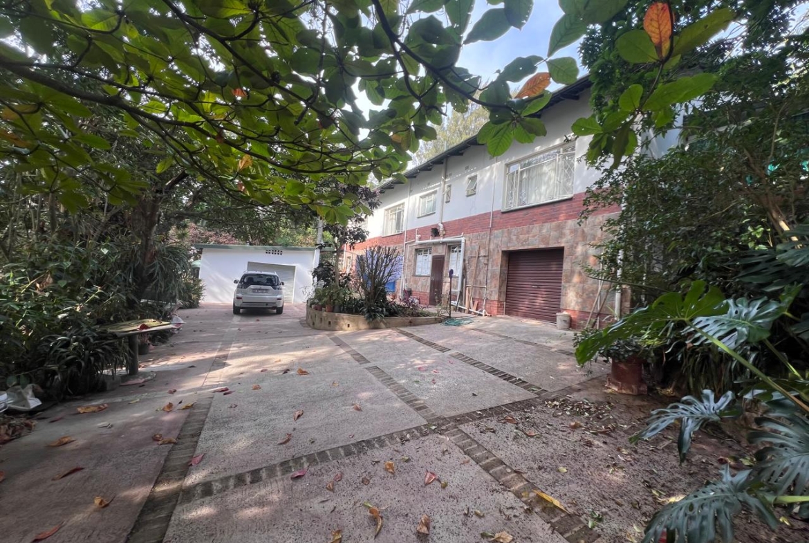 Spacious 5 Bedroom family home with exceptional income potential for sale in the sought-after Marina Beach