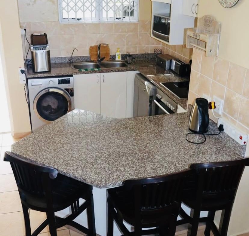 Ocean View Holiday Apartment | Lawrence Rocks, Margate