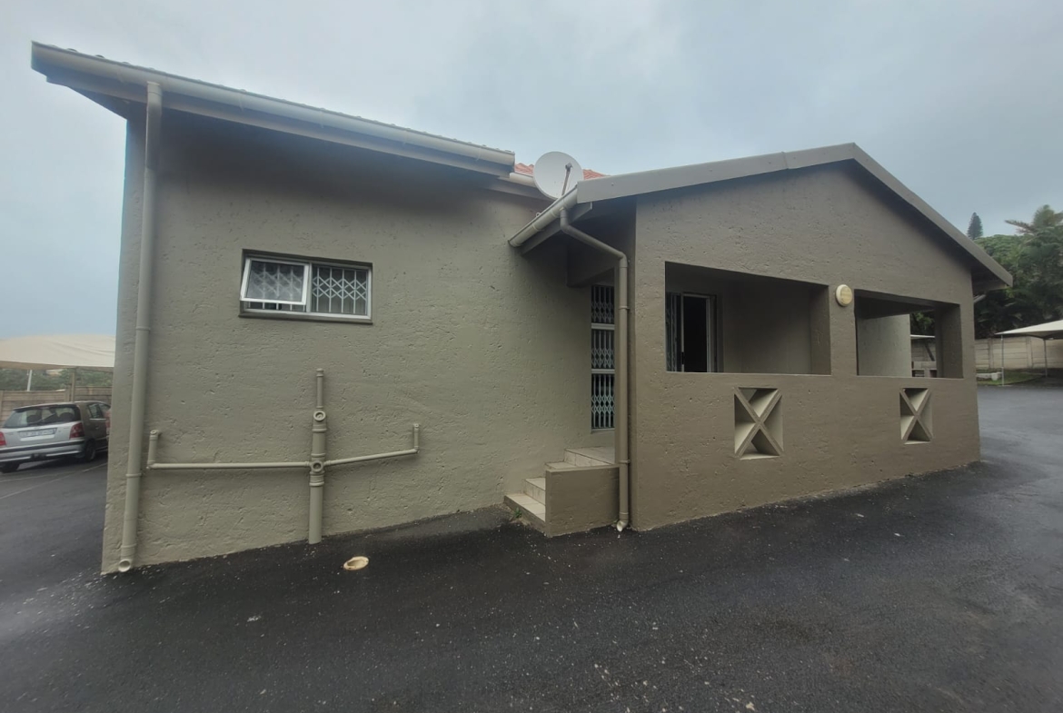 Charming 2-bedroom, 2-bathroom townhouse for sale