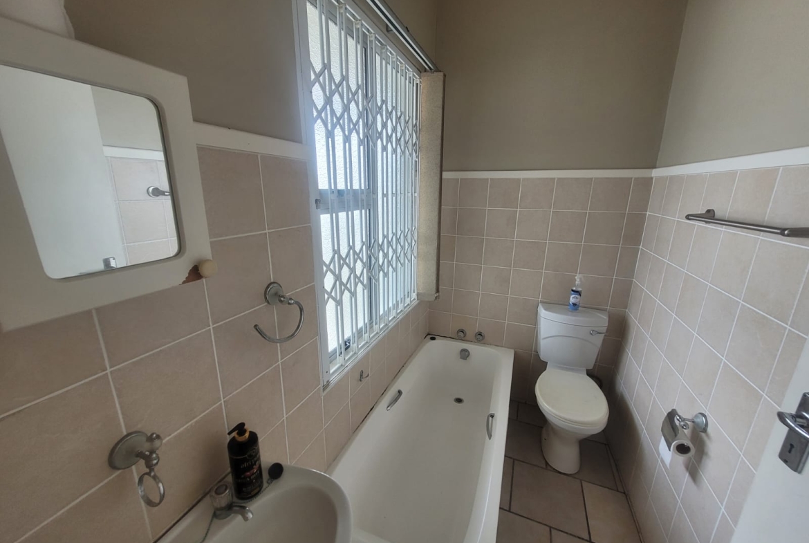 Charming 2-bedroom, 2-bathroom townhouse for sale