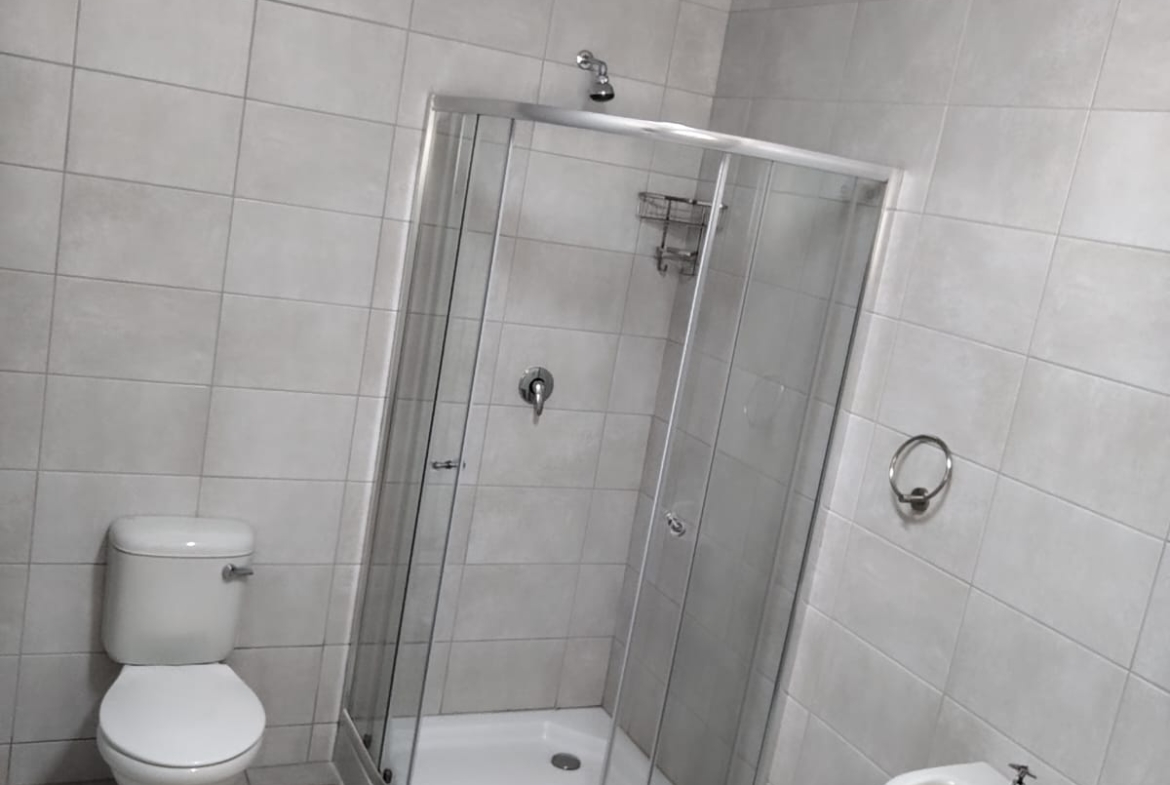 Peaceful & Secure Living – Spacious 2 Bedroom, 2 Bathroom Park Home
