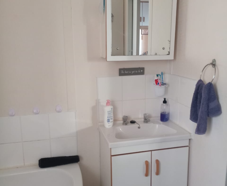 Secure & Low-Maintenance Living – 1 Bedroom Park Home