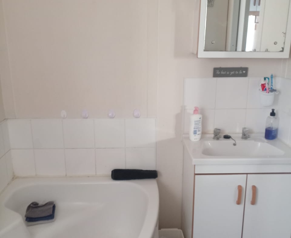 Secure & Low-Maintenance Living – 1 Bedroom Park Home