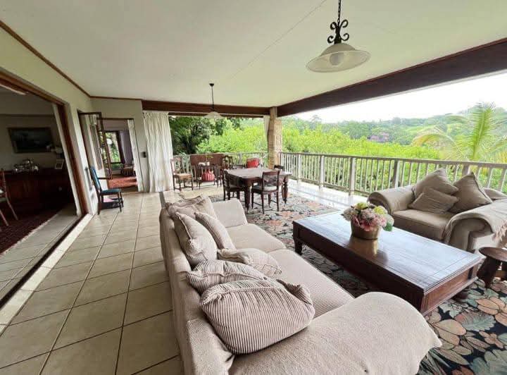 Exceptional 4.5ha Macadamia Farm with 2 Dwellings, Dam & Borehole