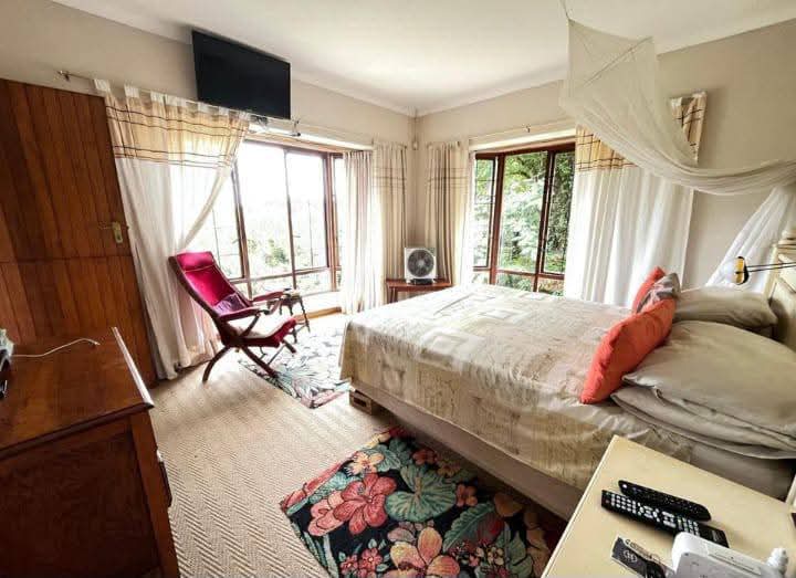 Exceptional 4.5ha Macadamia Farm with 2 Dwellings, Dam & Borehole