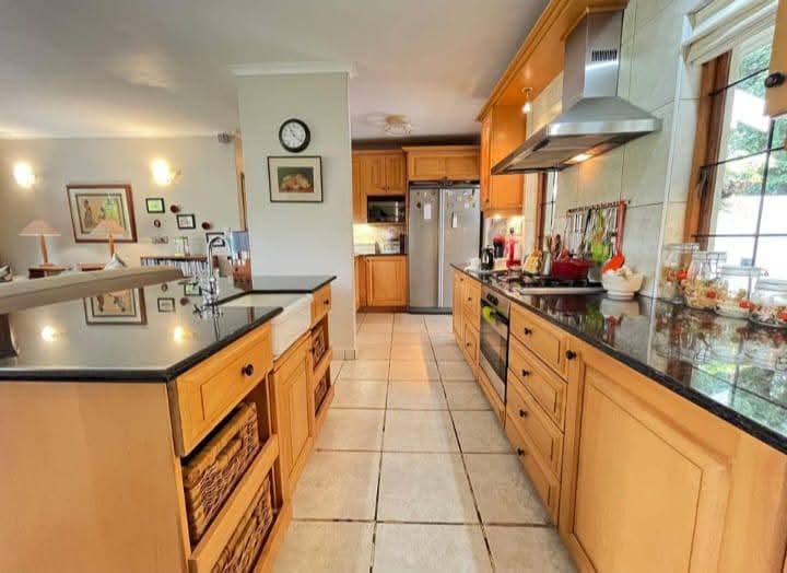 Exceptional 4.5ha Macadamia Farm with 2 Dwellings, Dam & Borehole