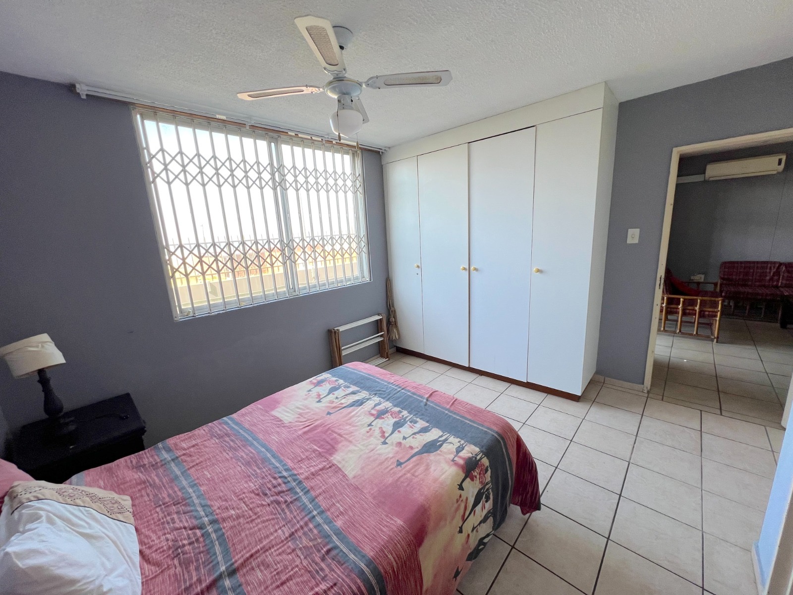a5b3570c-3f77-4d85-99ff-d95438ec3ac8 Stylish 3-bedroom Beachside Retreat with Garden, Patio and Secure-living