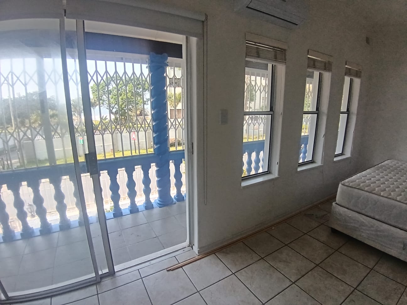 bf11d5e1-36af-49ce-b5ad-cf11cf8e3407 3 Bedroom, 3 Bathroom, open plan, Manaba sea view for Sale