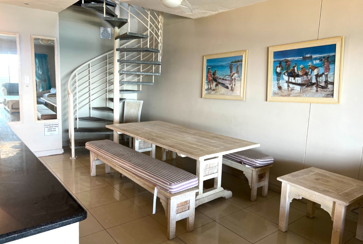 Spacious, Bright and Open 4 Bedroom Apartment For Sale