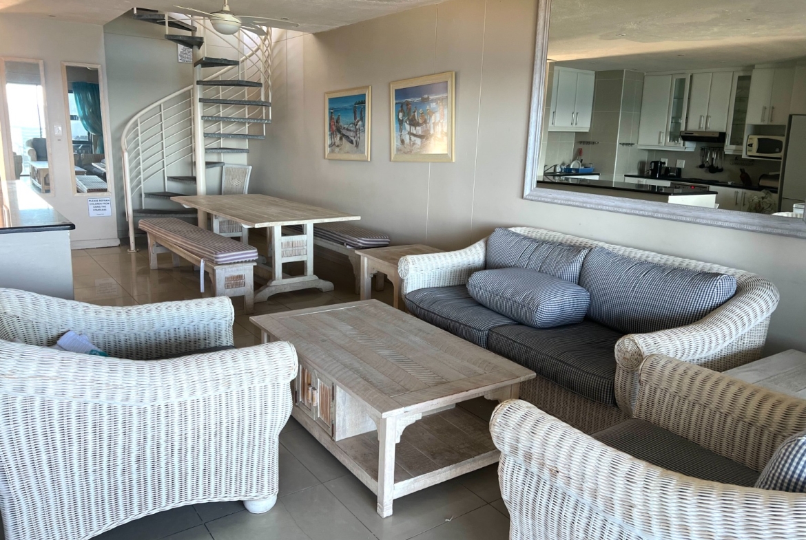 Spacious, Bright and Open 4 Bedroom Apartment For Sale