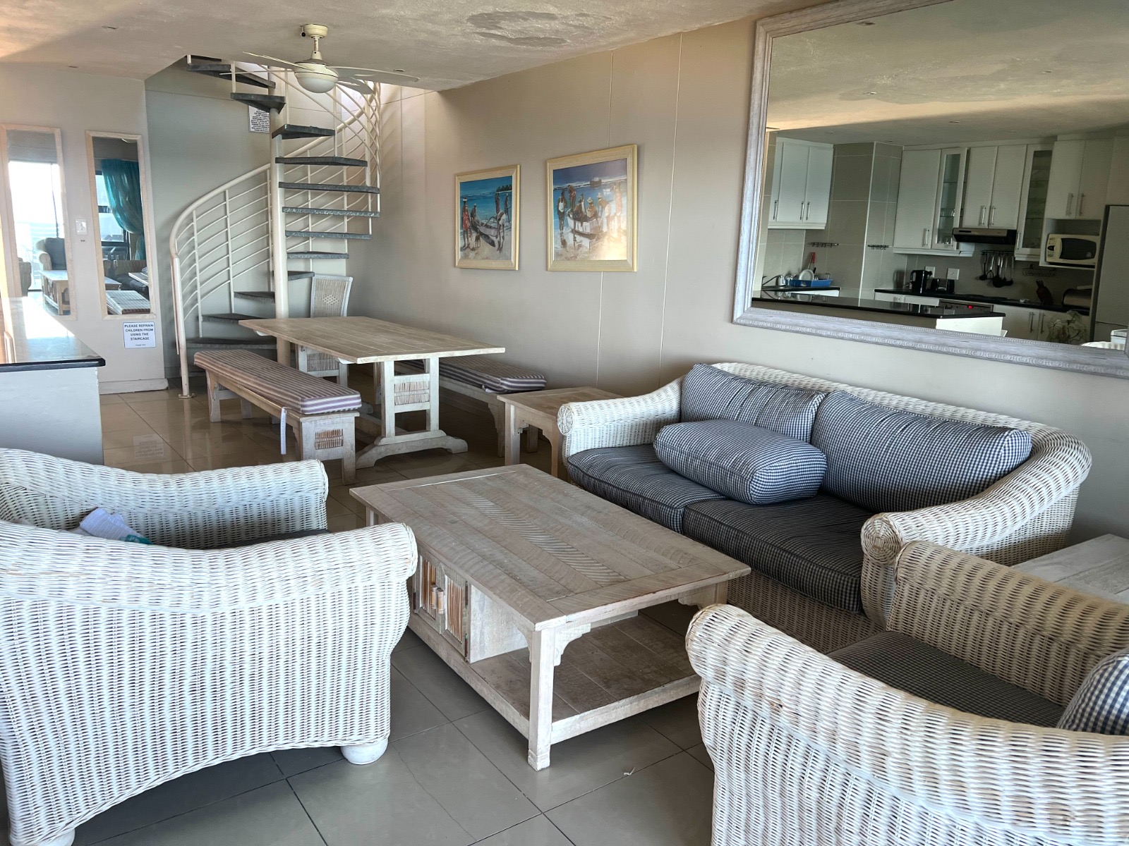de780ace-ab2d-4b17-92ff-9e4f8d3584a0 Spacious, Bright and Open 4 Bedroom Apartment For Sale