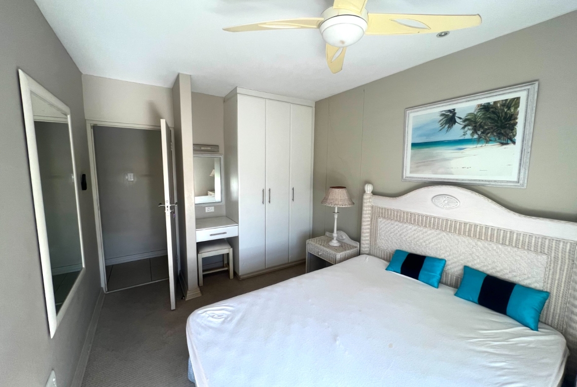 Spacious, Bright and Open 4 Bedroom Apartment For Sale