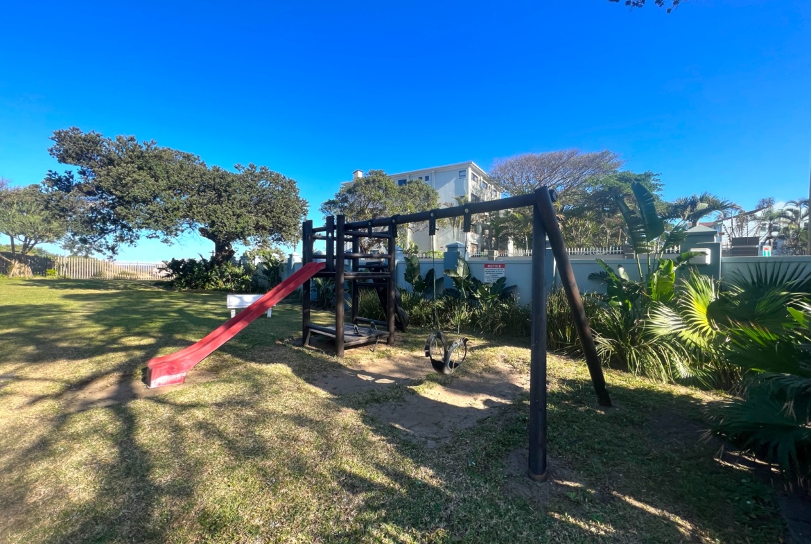 Spacious, Bright and Open 4 Bedroom Apartment For Sale