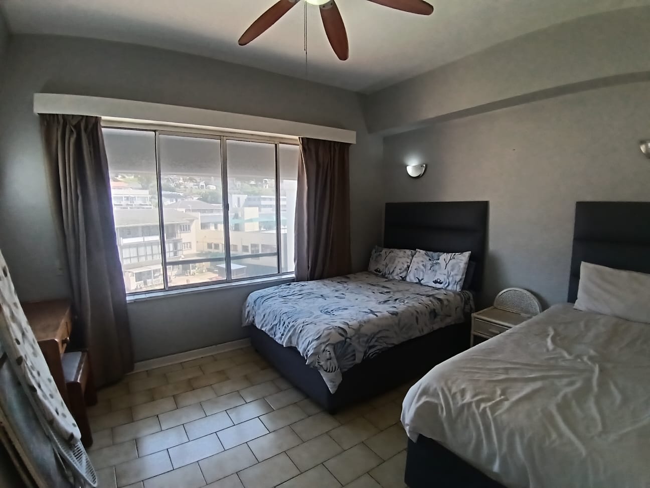 2 Bedroom, 2 Bathroom, open plan, Margate sea view for Sale