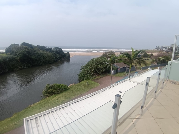 3 Bedroom, 2 Bathroom, Open Plan, Margate Sea view for Sale