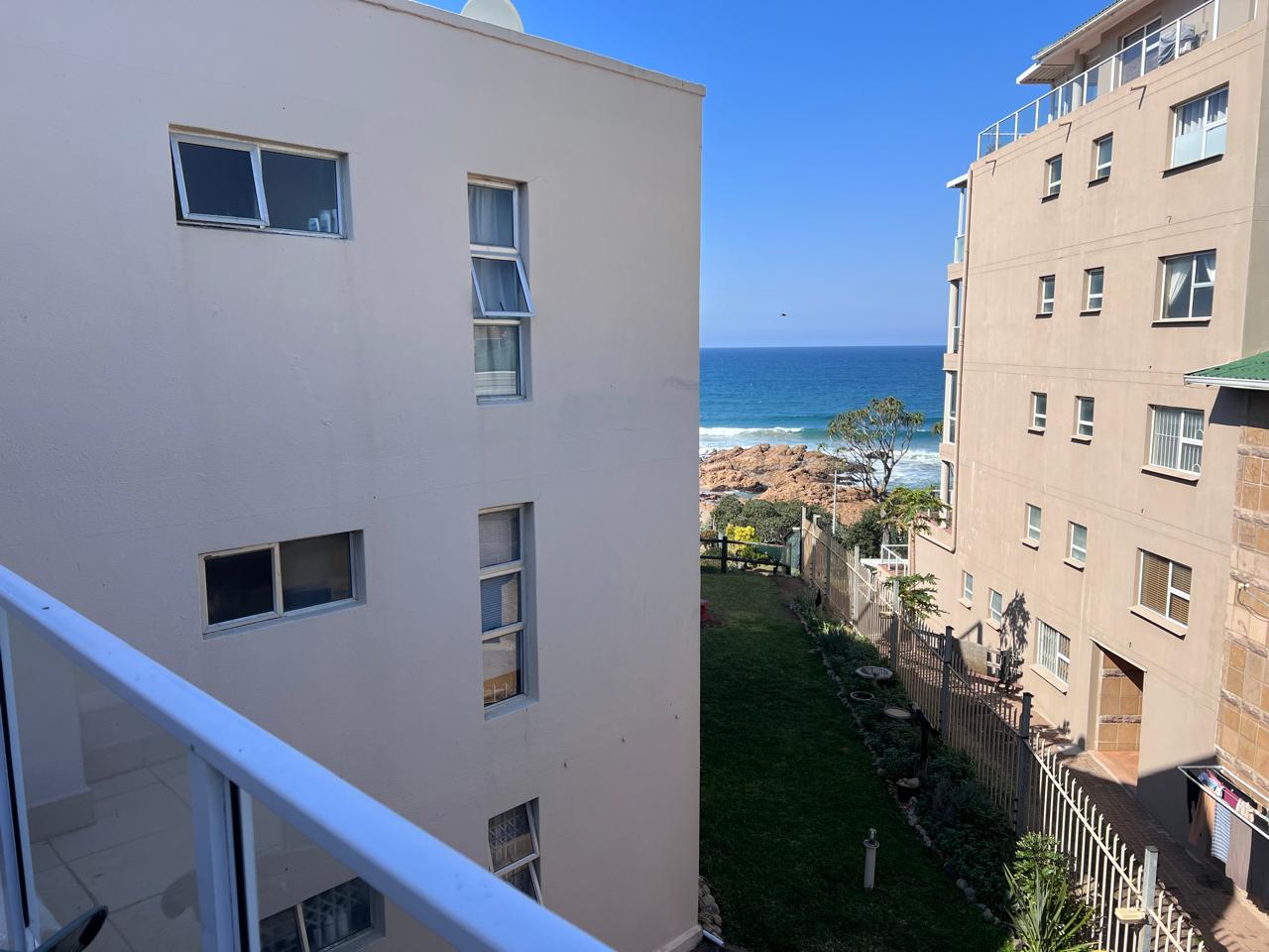 2 Bedroom Apartment For Rent in the Heart of Margate