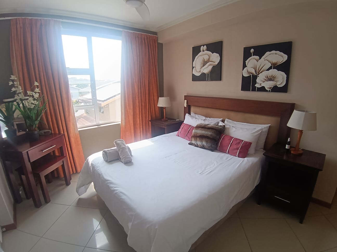 3 Bedroom, 2 Bathroom, Open Plan, Margate Sea view for Sale