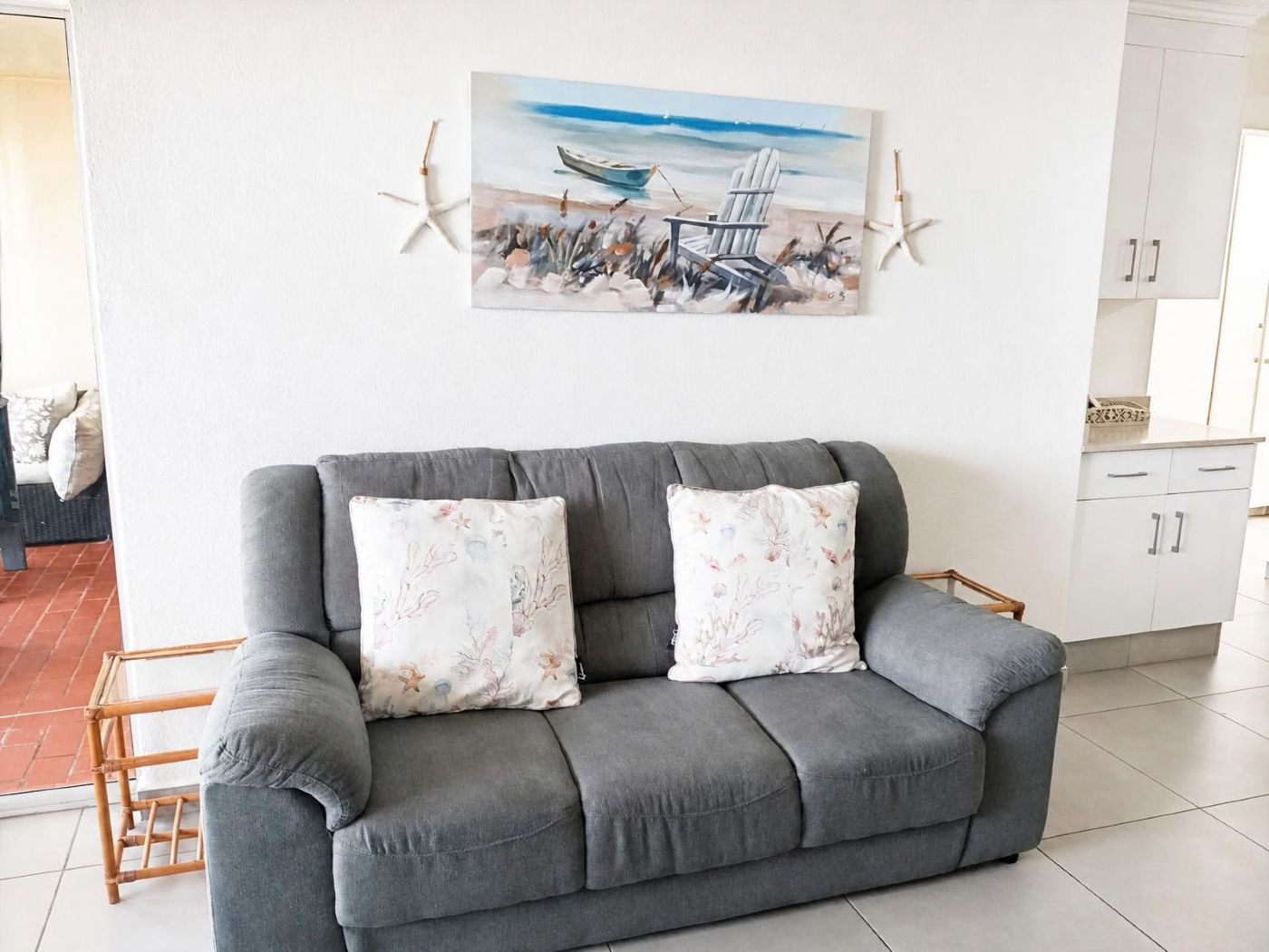 Laguna, Uvongo | R1,850,000 | 120 m² | 3 Bedrooms | Top Floor | Fully Furnished