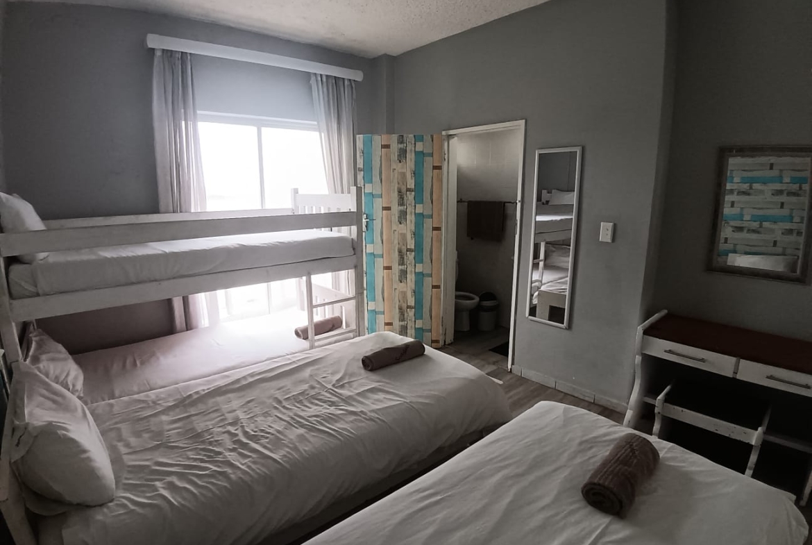 2 Bedroom, 2 Bathroom, open plan, Margate Sea view for Sale