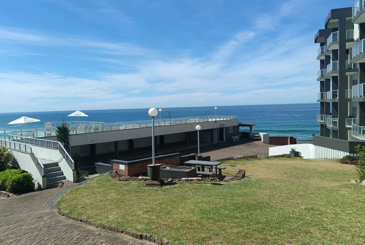 2 Bedroom, 2 Bathroom, open plan, Margate Sea view for Sale