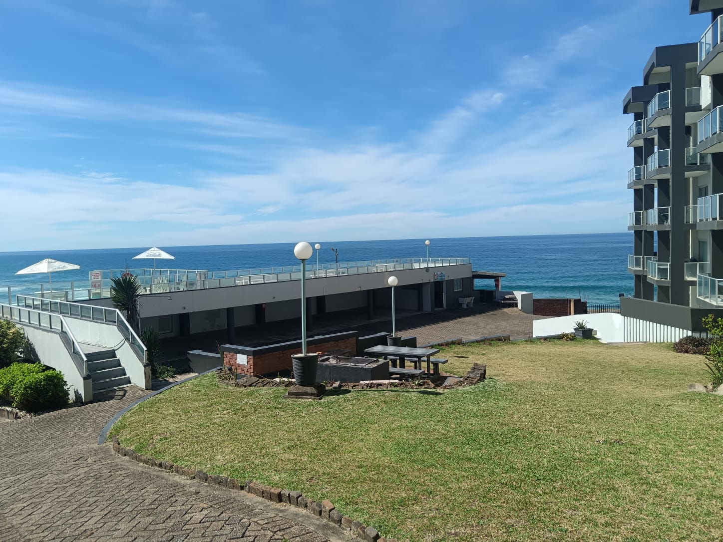 2 Bedroom, 2 Bathroom, open plan, Margate Sea view for Sale