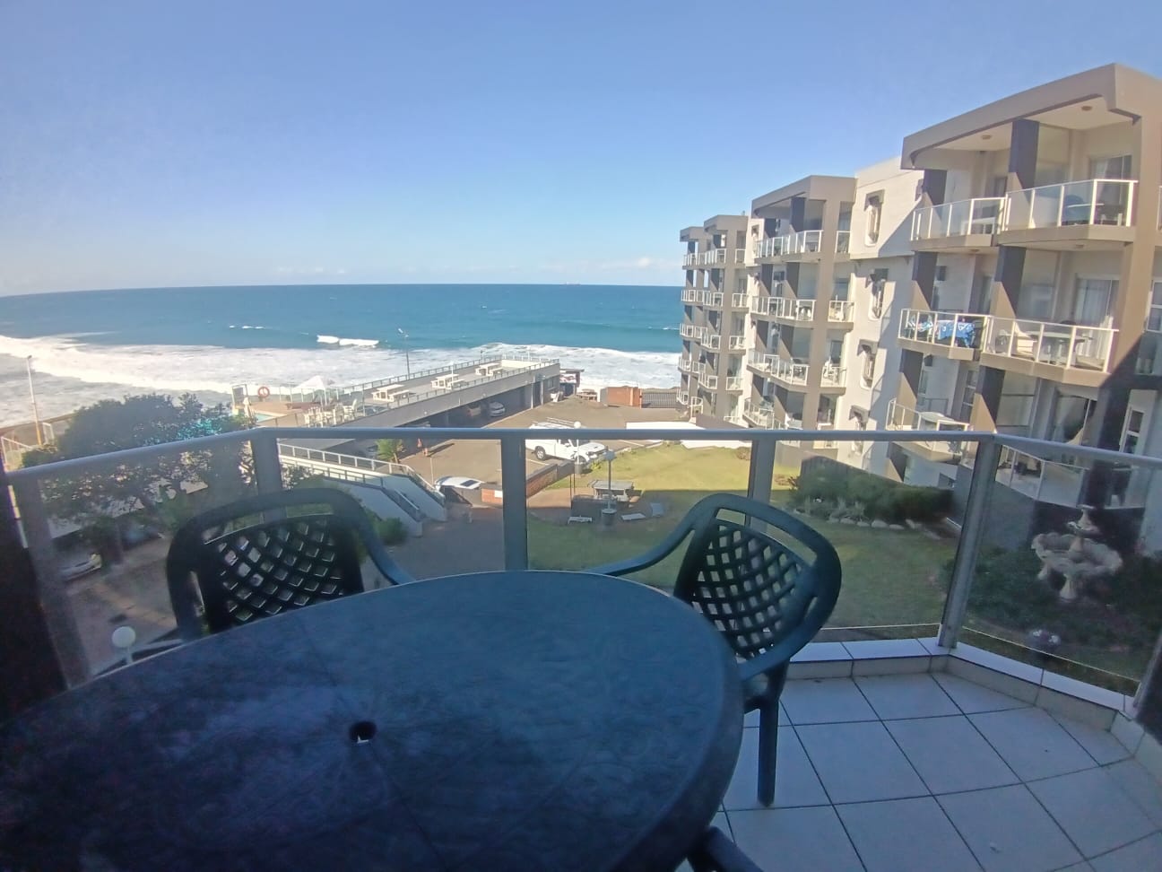 2 Bedroom, 1 Bathroom, Open Plan, Margate Sea View For Sale