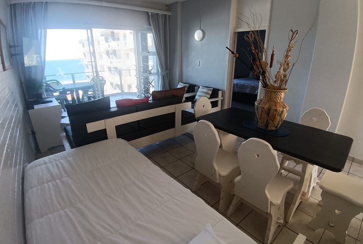 2 Bedroom, 1 Bathroom, Open Plan, Margate Sea View For Sale