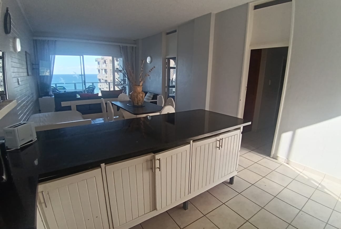 2 Bedroom, 1 Bathroom, Open Plan, Margate Sea View For Sale