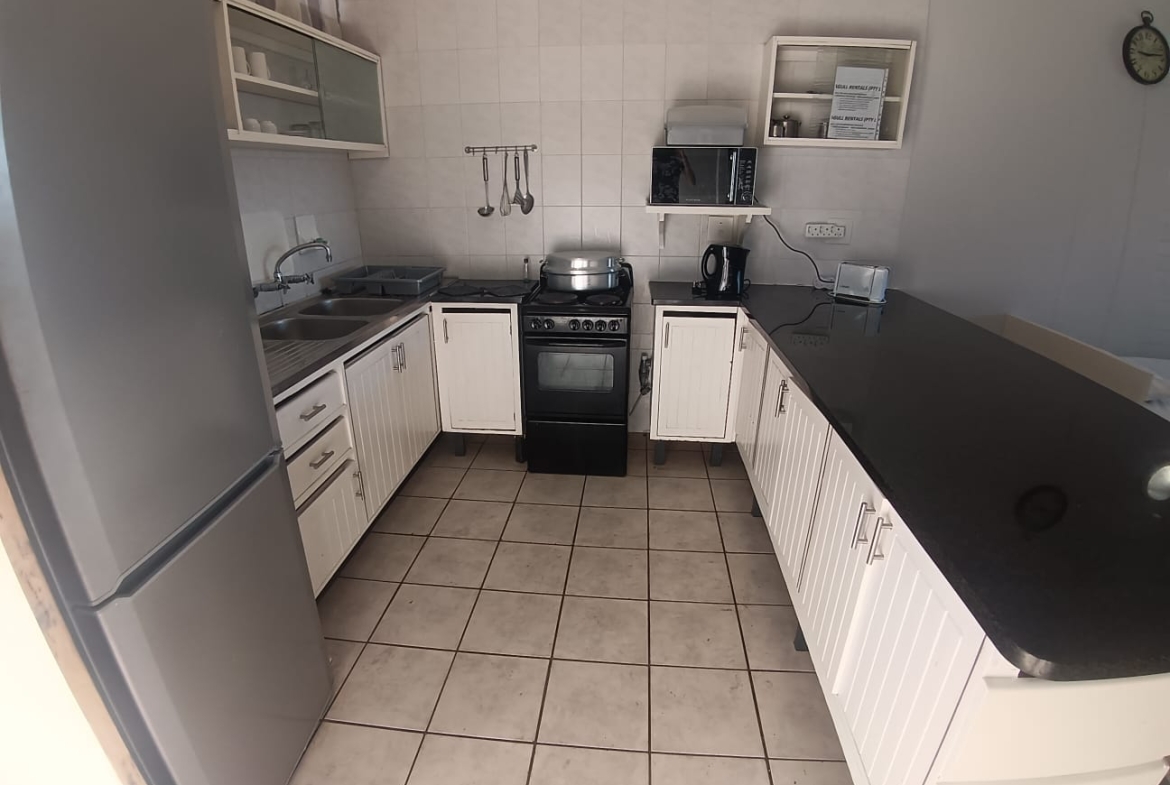 2 Bedroom, 1 Bathroom, Open Plan, Margate Sea View For Sale