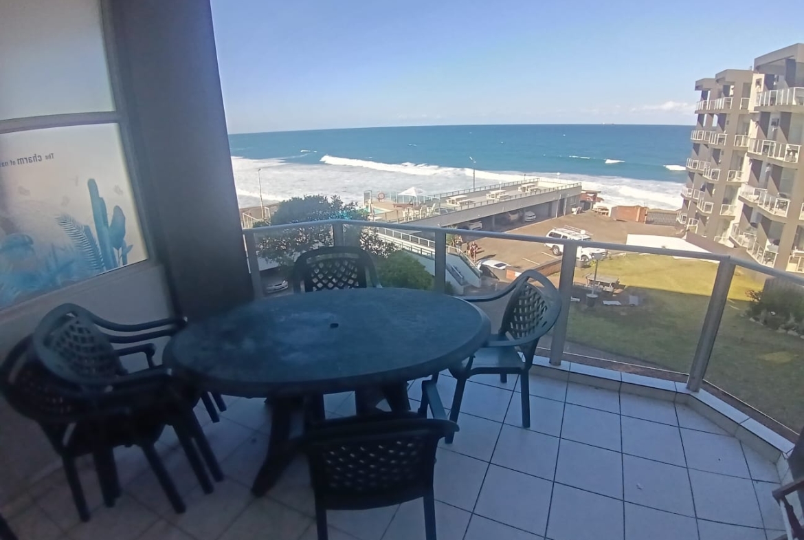 2 Bedroom, 1 Bathroom, Open Plan, Margate Sea View For Sale
