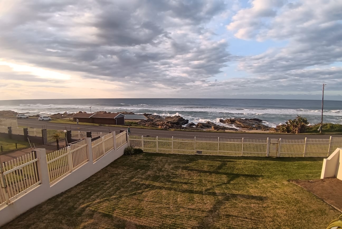4 Bedroom, 2 Bathroom, open plan, breath taking Manaba Sea view for Sale