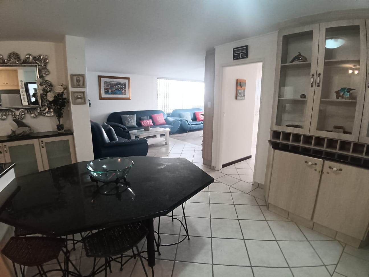 15358501 4 Bedroom, 2 Bathroom, open plan, breath taking Manaba Sea view for Sale