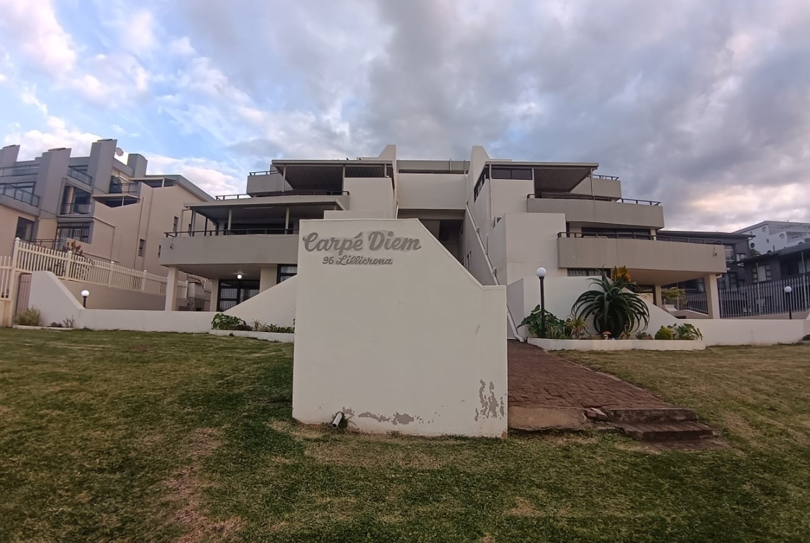 4 Bedroom, 2 Bathroom, open plan, breath taking Manaba Sea view for Sale