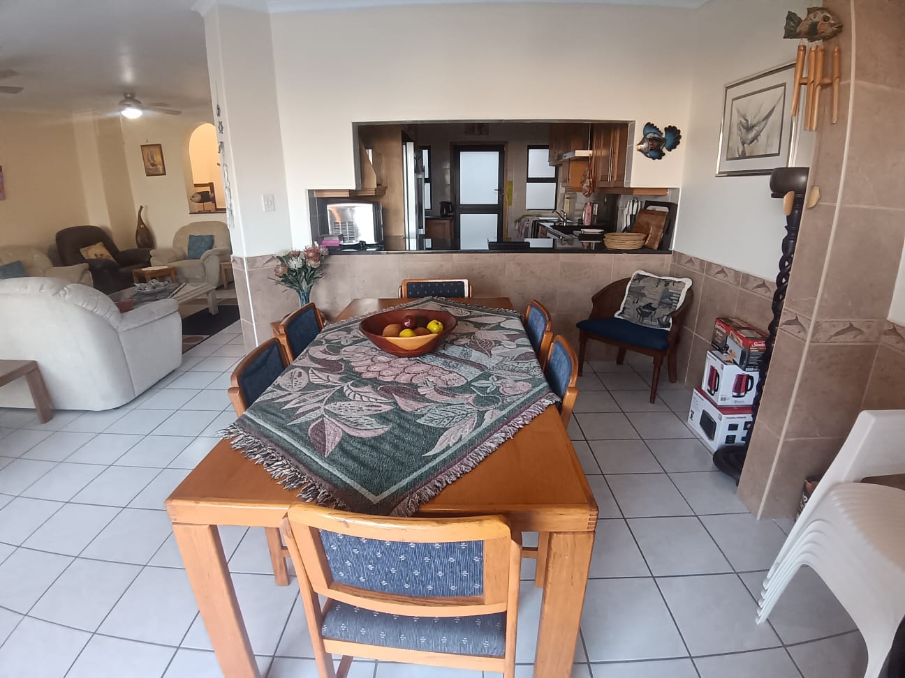 15369711 3 Bedroom, 2 Bathroom, open plan, Uvongo Sea view for Sale