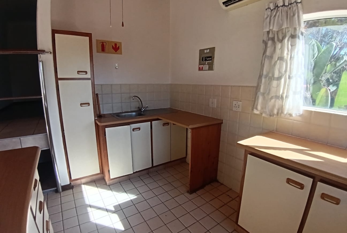 2 Bedroom, 1 Bathroom, Open Plan, Margate Sea view for Sale