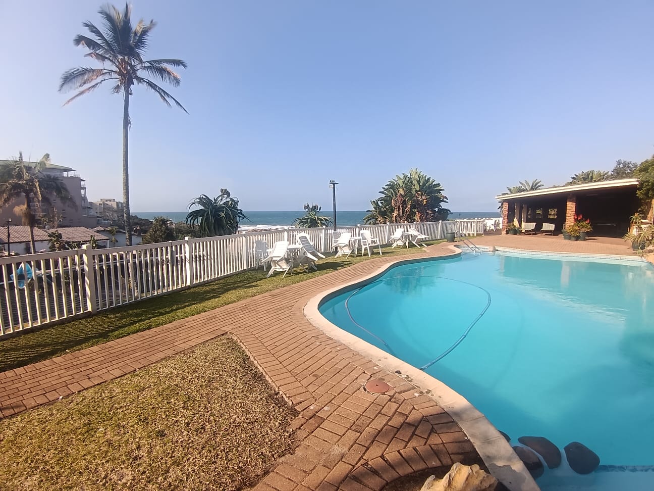 2 Bedroom, 1 Bathroom, open plan, Margate Sea View For Sale