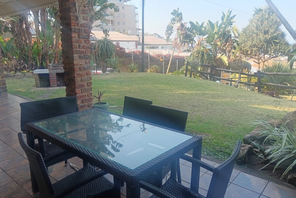 2 Bedroom, 1 Bathroom, open plan, Margate Sea View For Sale