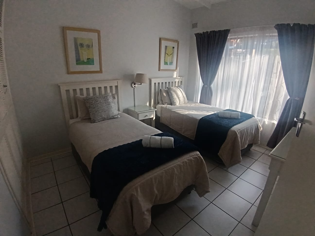 2 Bedroom, 1 Bathroom, open plan, Margate Sea View For Sale
