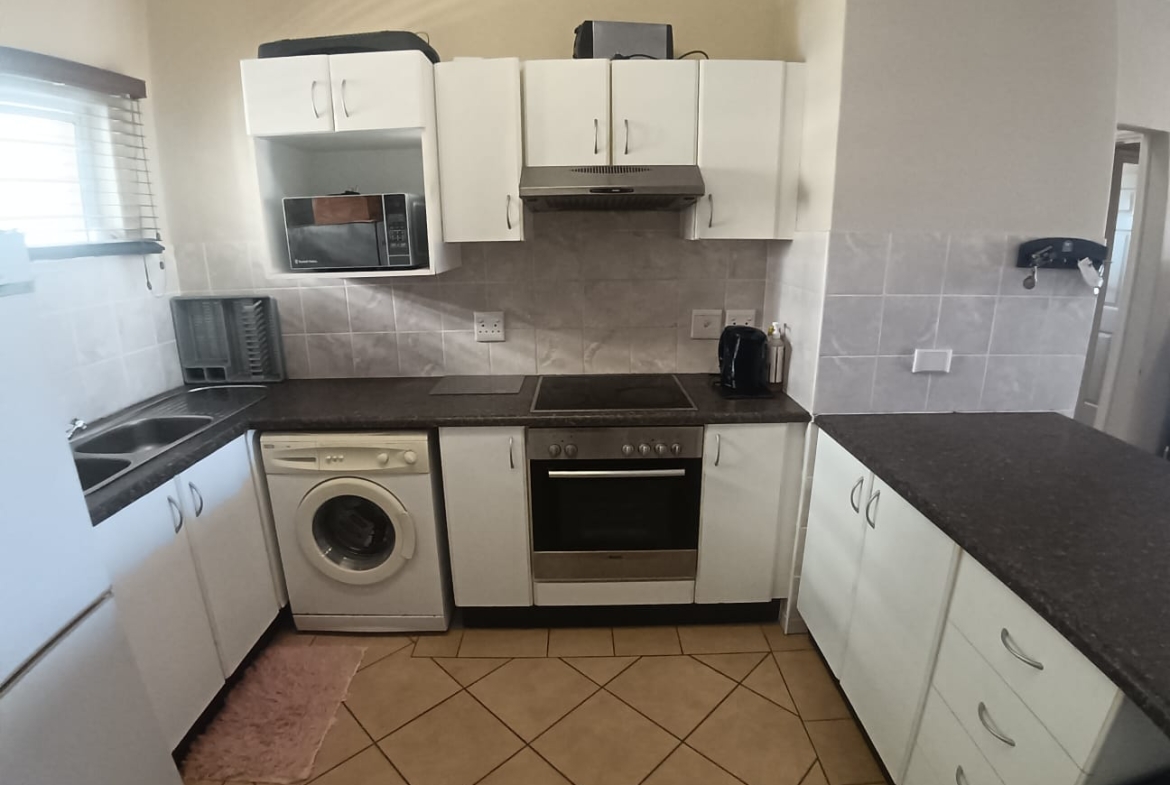 2 Bedroom, 2 Bathroom, Margate Sea View for Sale