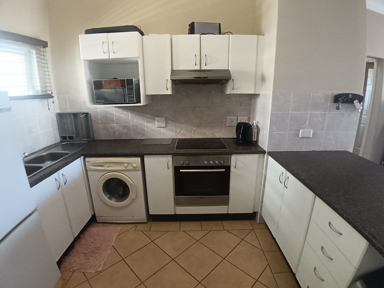 2 Bedroom, 2 Bathroom, Margate Sea View for Sale