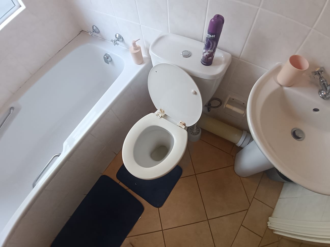2 Bedroom, 2 Bathroom, Margate Sea View for Sale
