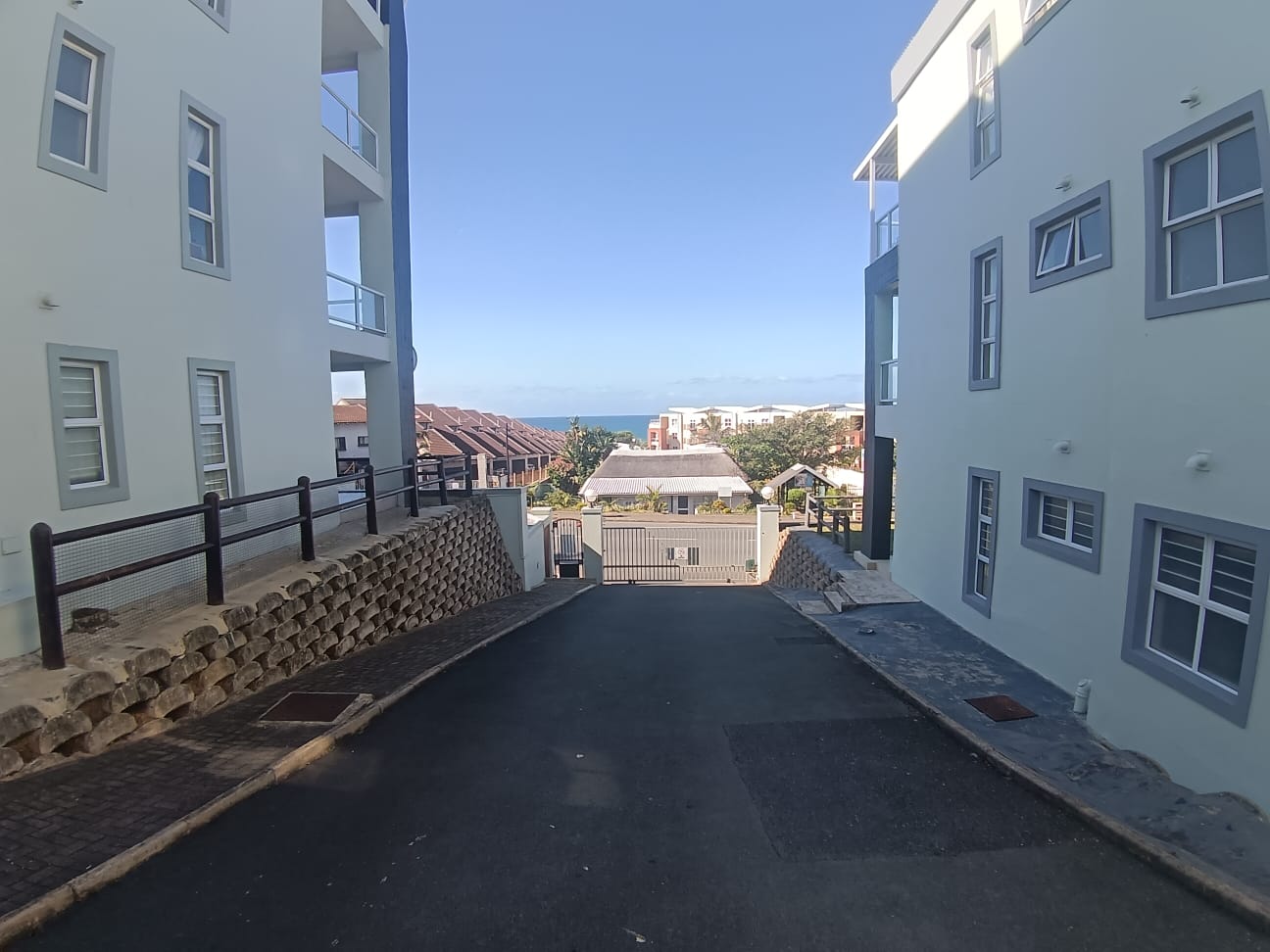 2 Bedroom, 2 Bathroom, Margate Sea View for Sale